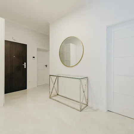 3 Bedrooms Premium Bella Rosa For 8 Guests With Ac And Underground Parking * Rzeszów