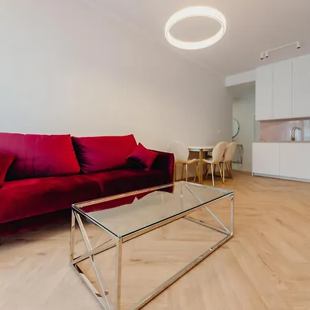 Apartment 3 Bedrooms Premium Bella Rosa For 8 Guests With Ac And Underground Parking *