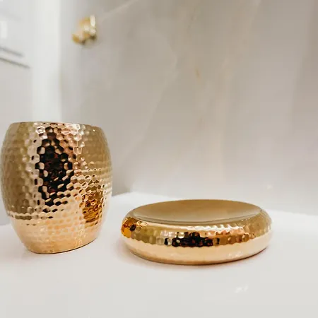 Apartment 3 Bedrooms Premium Bella Rosa For 8 Guests With Ac And Underground Parking