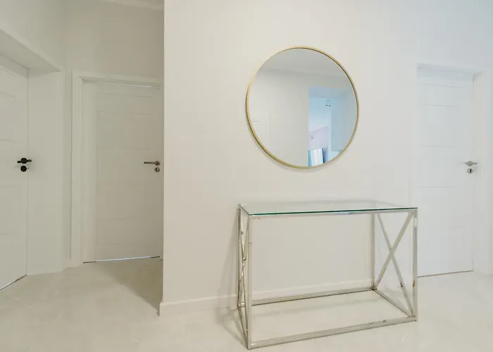 3 Bedrooms Premium Bella Rosa For 8 Guests With Ac And Underground Parking * Rzeszów