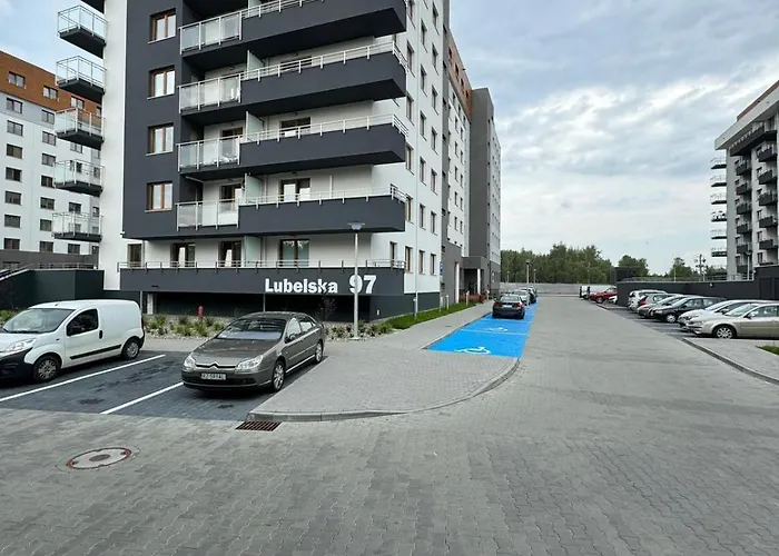 3 Bedrooms Premium Bella Rosa For 8 Guests With Ac And Underground Parking Apartman *